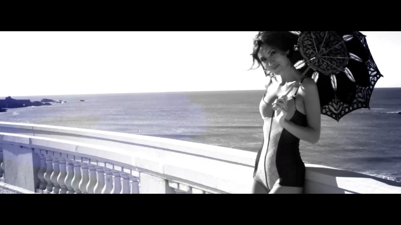 Mademoiselle by PULL-IN, fashion film still 02
